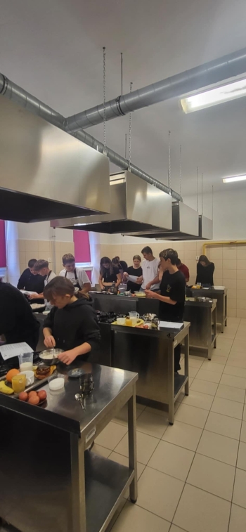 574864895_1413865494082160_3482082608599115506_n