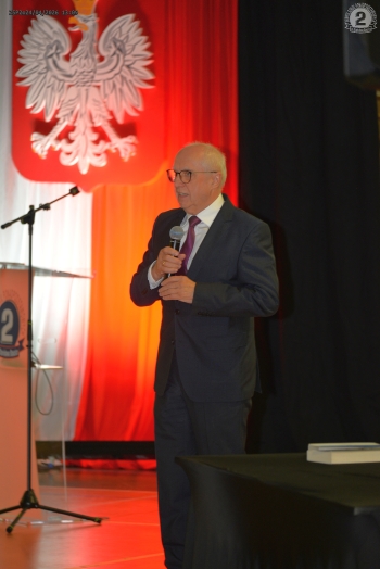 684225384_1567750075360367_4514951891297218375_n